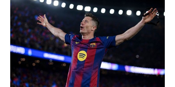 Robert Lewandowski en Marcus Rashford bezorgden FC Barcelona de overwinning